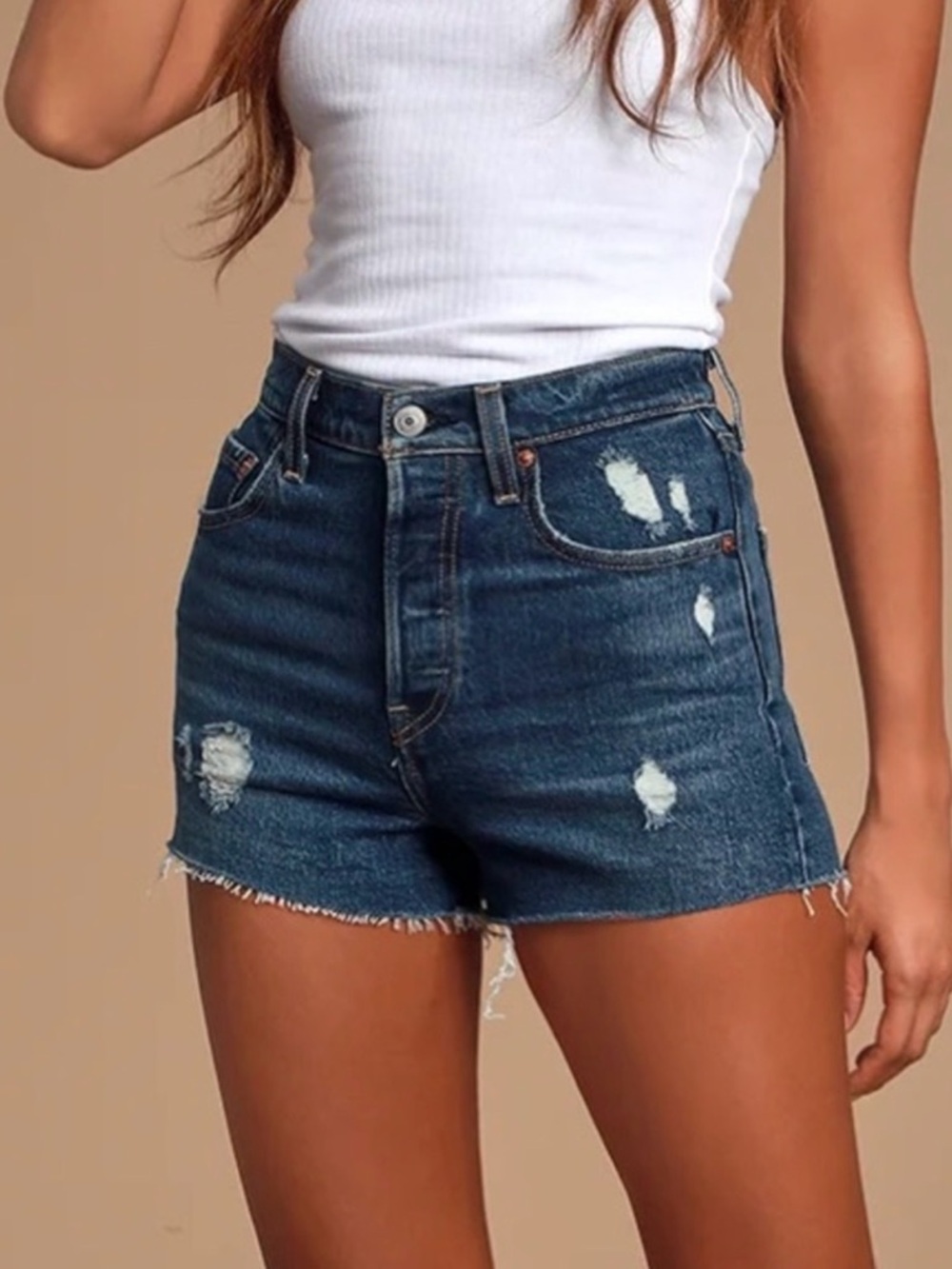 Levi’s Ribcage Dark Wash High-Rise Distressed Blue Denim Shorts Size 26